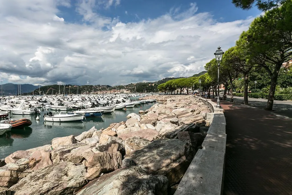 Pensionat Al Molo Sea View Rooms Lerici Italien
