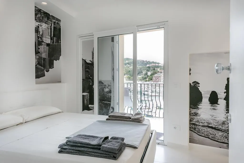 Al Molo Sea View Rooms Lerici 0*,  Italy
