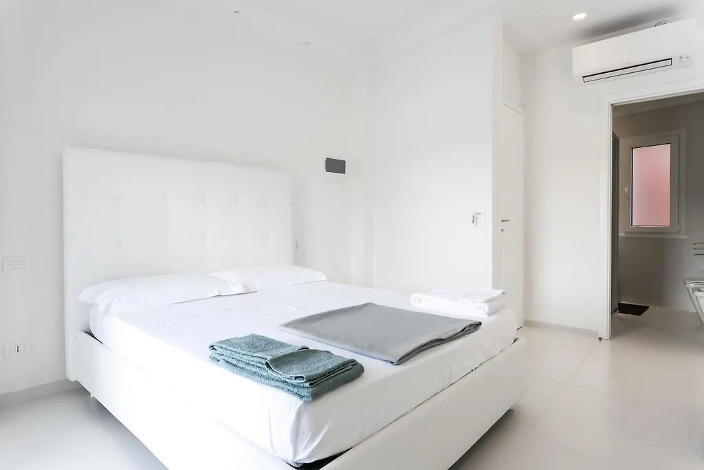 Al Molo Sea View Rooms Lerici Italy