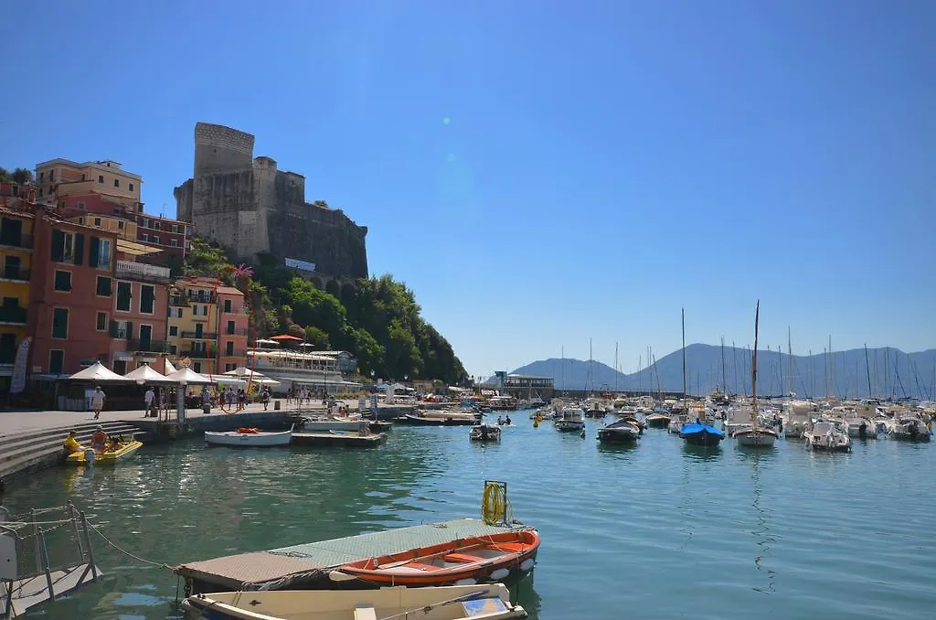 Al Molo Sea View Rooms Lerici Guest house